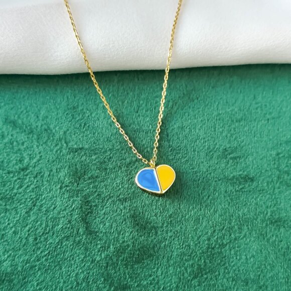 New Alicia Bonnie Gold Pendant Necklace - Stand Together Ukraine - Picture 1 of 3